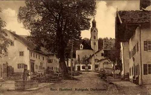 Ak Bad Kohlgrub in Oberbayern, Dorfstraße mit Kirche