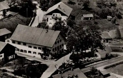 Ak Saulgrub in Oberbayern, Gasthof Zur Post, Fliegeraufnahme