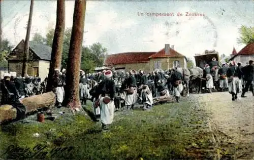 Ak Französische Soldaten, Zouaven im Lager