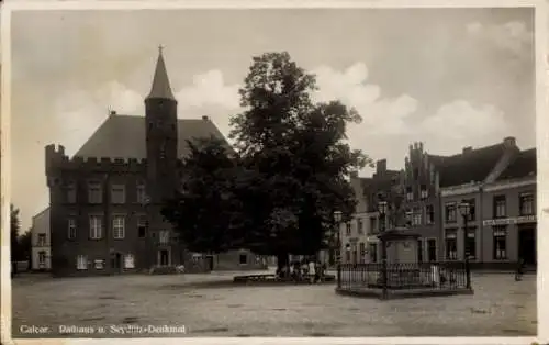 Ak Kalkar am Niederrhein, Rathaus, Seydlitz-Denkmal