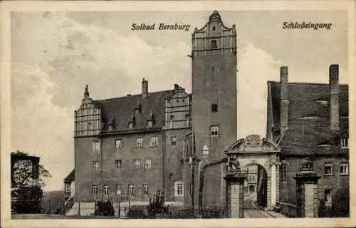 Ak Bernburg an der Saale, Solbad, Schlosseingang