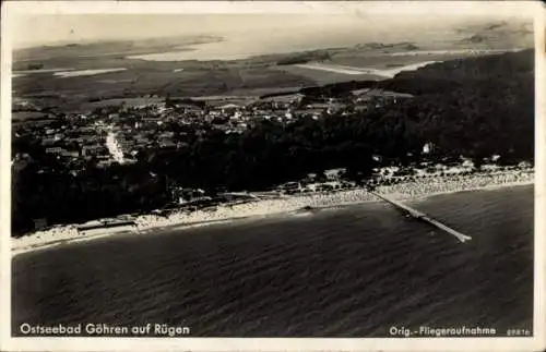 Ak Ostseebad Göhren auf Rügen, Totalansicht, Fliegeraufnahme