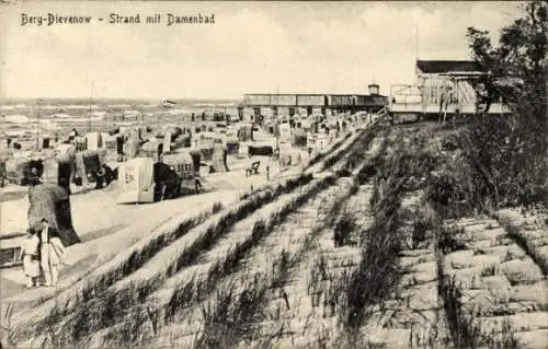 Ak Dziwnów Berg Dievenow in Pommern, Strand mit Damenbad