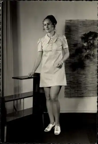 Foto Pforta Schulpforte Bad Kösen Naumburg an der Saale, Junge Frau, Gabi, 1972