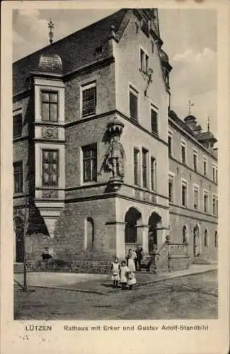 Ak Lützen Burgenlandkreis, Rathaus, Gustav Adolf Standbild