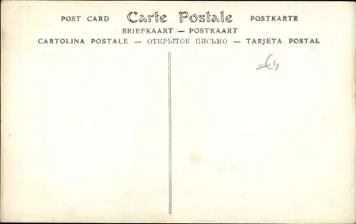 Ak Passy XVI., Dame im Hosenanzug auf der Pferderennbahn, Courses d'Auteuil