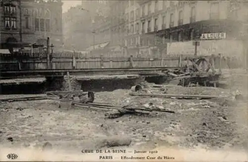 Ak Paris VIIIe Élysée, Cour du Havre, Überschwemmung der Seine, Januar 1910