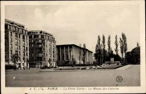 Ak Paris XIII, Das Goldene Tor, Das Kolonialmuseum