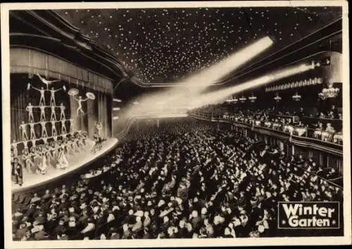 Ak Berlin, Wintergarten Varieté, Aufführung, Akrobaten, Bühne