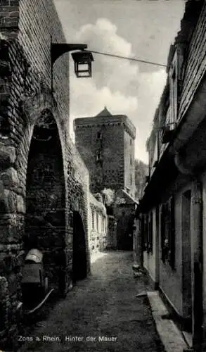 Ak Zons Dormagen am Niederrhein, Hinter der Mauer