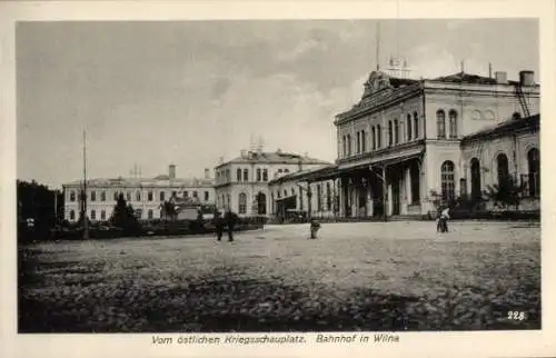 Ak Vilnius Wilna Litauen, Vom östlichen Kriegsschauplatz, Bahnhof