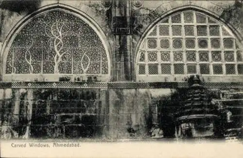 Ak Ahmedabad Indien, Geschnitzte Fenster