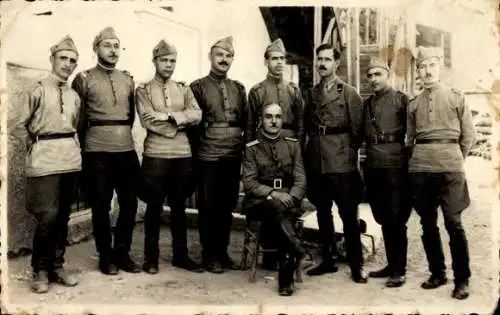 Foto Ak Bulgarische Soldaten, II WK