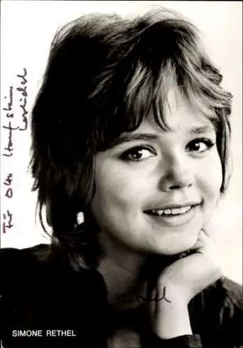 Ak Schauspielerin Simone Rethel, Portrait, Autogramm