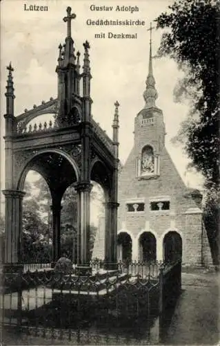 Ak Lützen im Burgenlandkreis, Gustav Adolph Gedächtniskirche mit Denkmal