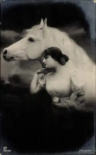 Ak Schauspielerin Fern Andra, Portrait mit Pferd