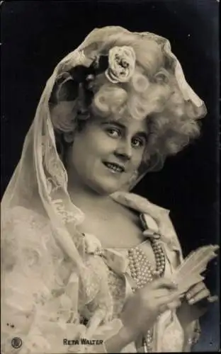 Ak Opernsängerin Reta Walter, Portrait