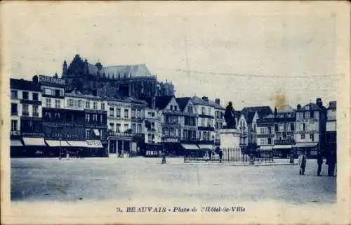 Ak Beauvais Oise, Place de Hôtel de Ville