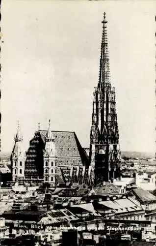 Ak Wien 1 Innere Stadt, Blick vom Hochaus gegen Stephansdom