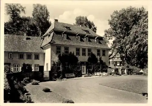 Ak Hebenshausen Neu Eichenberg Hessen, Blick auf den Hof, Gebäude