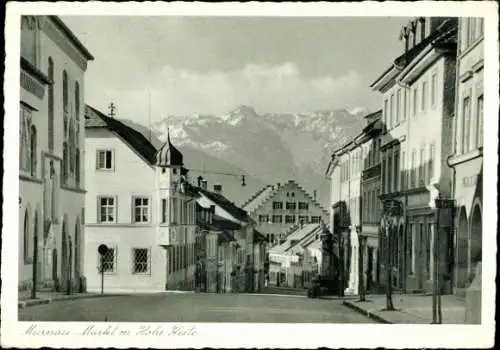 Ak Murnau am Staffelsee in Oberbayern, Markt mit Hohe Kiste, Gebirge