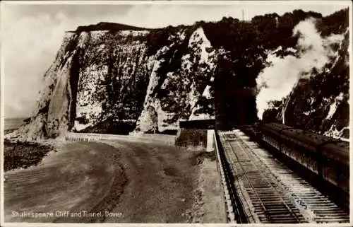 Ak Dover Kent England, Shakespeare-Klippe und Tunnel