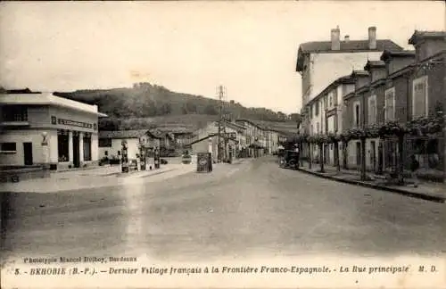 Ak Behobia Gipuzkoa Baskenland, Französische Grenze, Hauptstraße