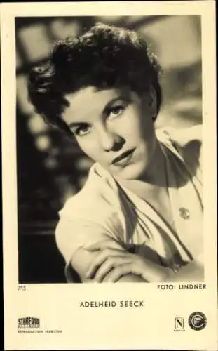 Ak Schauspielerin Adelheid Seeck, Portrait