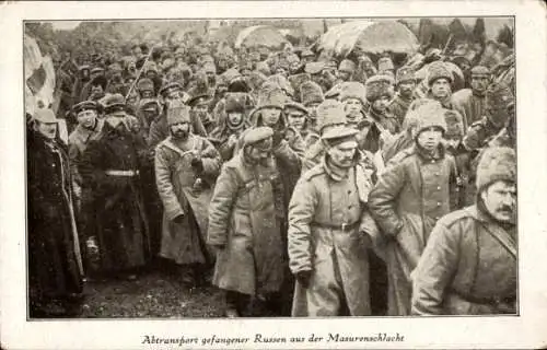 Ak Abtransport russischer Kriegsgefangener aus der Masurenschlacht, I. WK