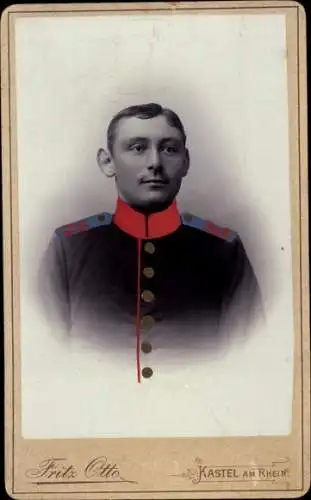CdV Kastel Mainz, Deutscher Soldat in Uniform, Portrait
