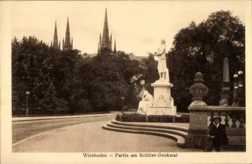Ak Wiesbaden in Hessen, Schiller-Denkmal, Kirchtürme