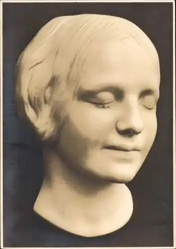 Ak Plastik Die unbekannte Frau der Seine