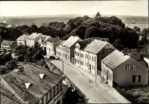 Ak Biesenthal in Barnim, Schlossberg, Straßenpartie