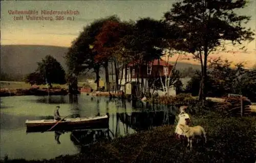 Ak Niederneukirch Neukirch in der Lausitz, Valtenmühle, Valtenberg, Kind, Hund, Ruderboot