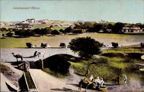 Ak Mhow Indien, Gesamtansicht, Kamele