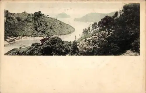 Ak Japan, Fluss, Wälder, Tal, Gesamtansicht