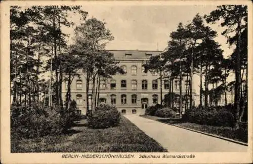 Ak Berlin Pankow Niederschönhausen, Schulhaus Bismarckstraße