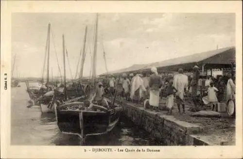 Ak Dschibuti, Les Quais de la Douane, Boote