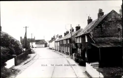 Ak Sculthorpe Norfolk England, The Village, Dorfpartie