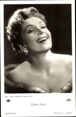 Ak Schauspielerin Claude Farell, Portrait