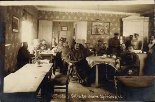 Foto Ak Valka Walk Livland Lettland, Deutsches Soldatenheim, Speisesaal