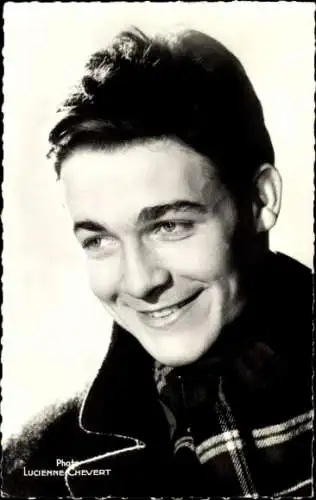 Ak Schauspieler Jacques Charrier, Portrait