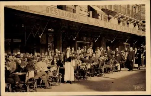 Ak Paris XV., Restaurant La Rontonde Montparnasse, Exposition des Tableaux, Kellner und Gäste