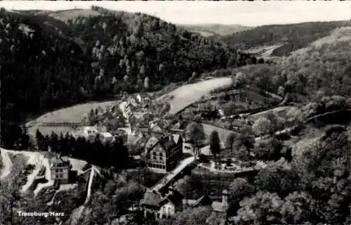 Ak Treseburg Thale im Harz, Luftbild vom Ort
