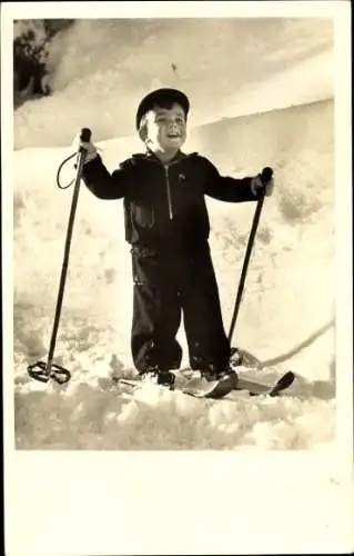 Foto Ak Junge fährt Ski, Skistock