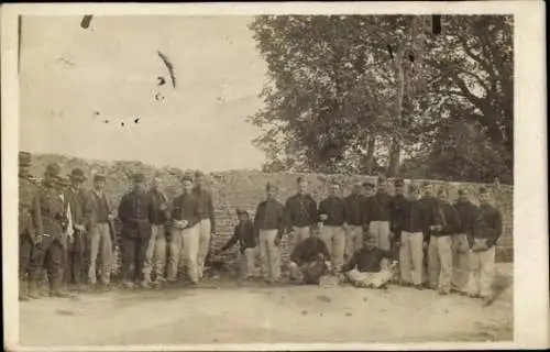 Foto Ak Französische Soldaten in Uniformen
