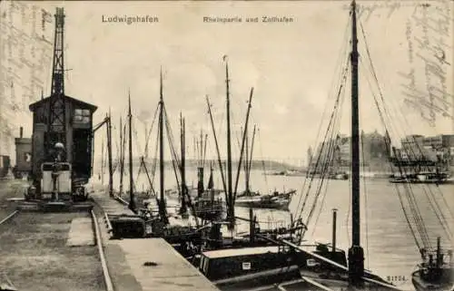 Ak Ludwigshafen am Rhein, Zollhafen, Schiffe, Entladekran