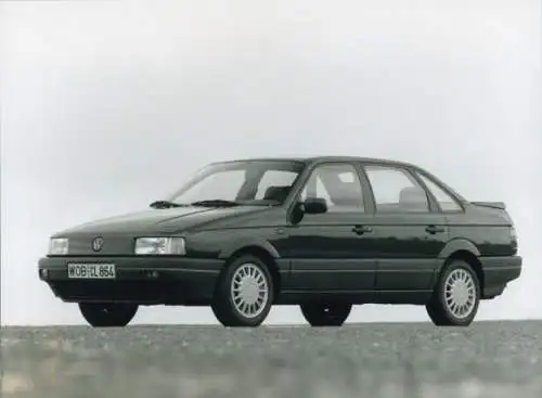 Foto Volkswagen PKW, VW Passat GT, Modelljahr 1992, Kennzeichen WOB-CL 864