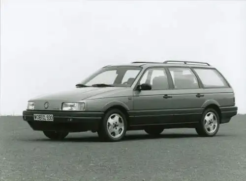 Foto Volkswagen PKW, VW Passat Variant VR 6, Modelljahr 1992, Kennzeichen WOB-CL 930