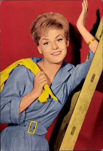 Ak Schauspielerin Heidi Brühl, Portrait